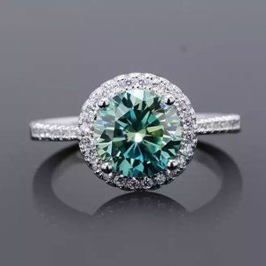 Elegant 0.5CT White Moissanite Diamond Ring